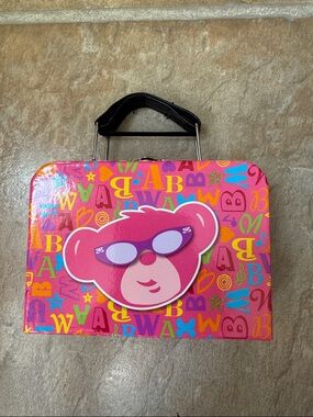 2013 Pink Build A Bear Workshop Bear Lunch Box with Sunglasses Graphic